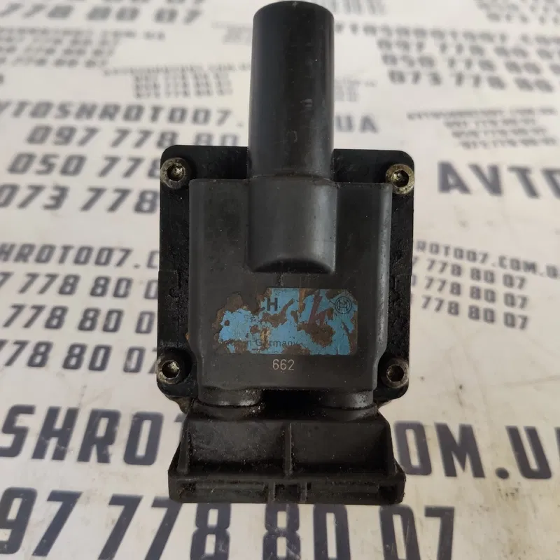 Катушка запалювання Mercedes-Benz W220 (98-05) OEM 1582485
