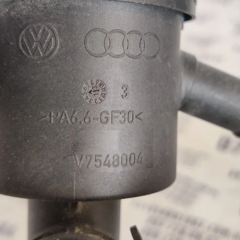 Корпус термостата Volkswagen Golf 4 (97-06) v7548004