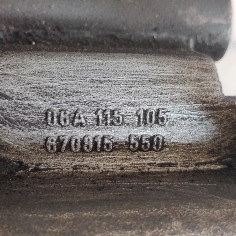 Масляний насос Skoda Octavia Tour (96-10) OEM 06a115105