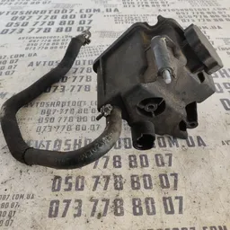 Бачок ГУР Mercedes S-Class W221 (05-13) OEM a0004600983 фото 2