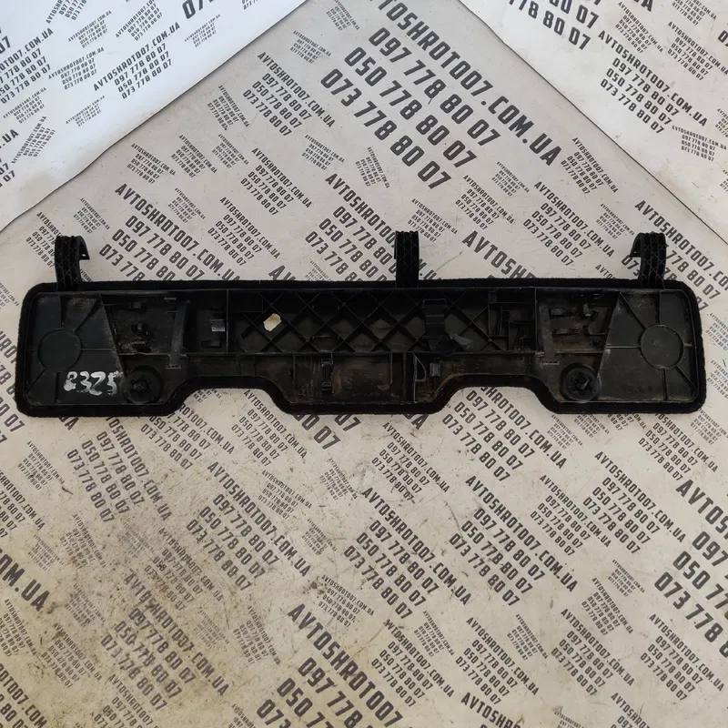 Накладка салону BMW 320 E46 (98-06) OEM 8194671