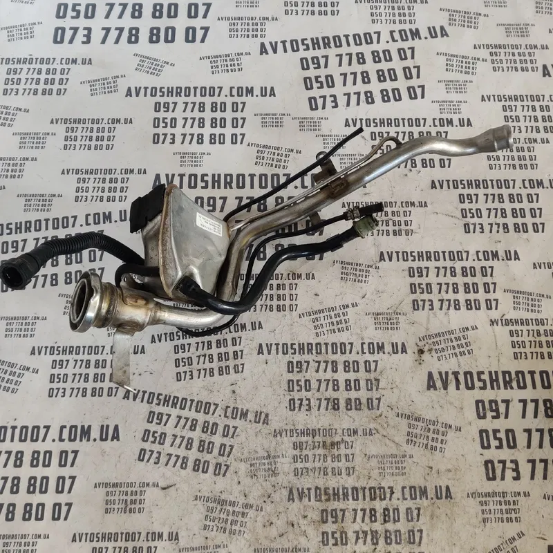 Горловина бака Mercedes E-Class W211 (02-09) OEM a2114703320