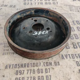 Шків насосу ГУР Audi A6 C4 (94-97) 078145255b фото 2
