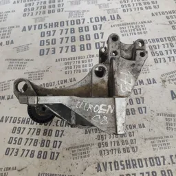 Кронштейн генератора Citroen Xsara (97-06) OEM 9643834880 фото 2