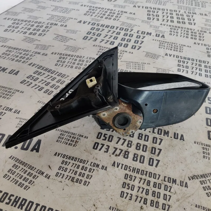 Дзеркало заднього виду Mazda 3 BK (03-09) праве OEM th623rh
