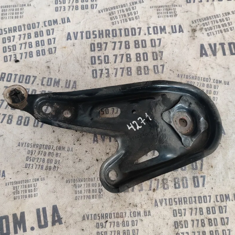 Кронштейн підрамника Lexus RX 350 (08-15) OEM 5,10E+16