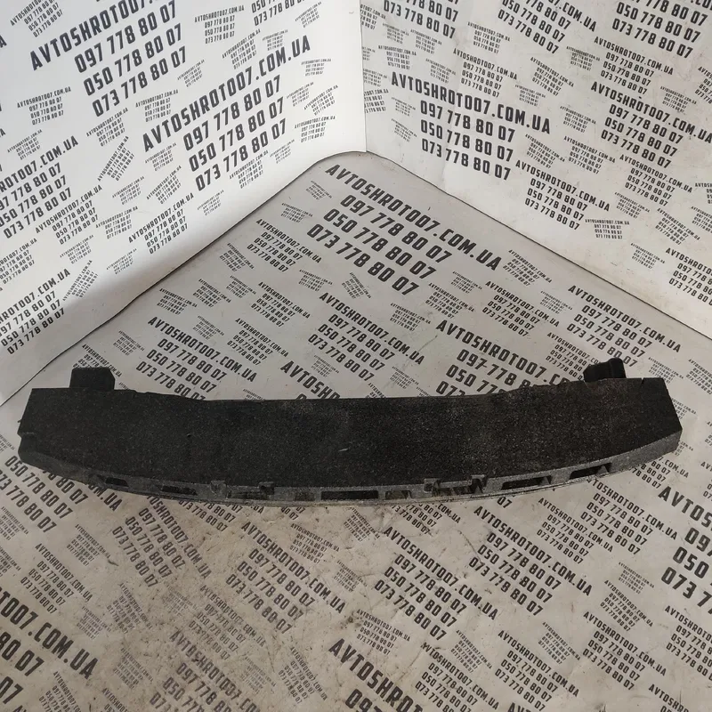 Абсорбер бампера передній Skoda Rapid (12-20) OEM 5JH807251