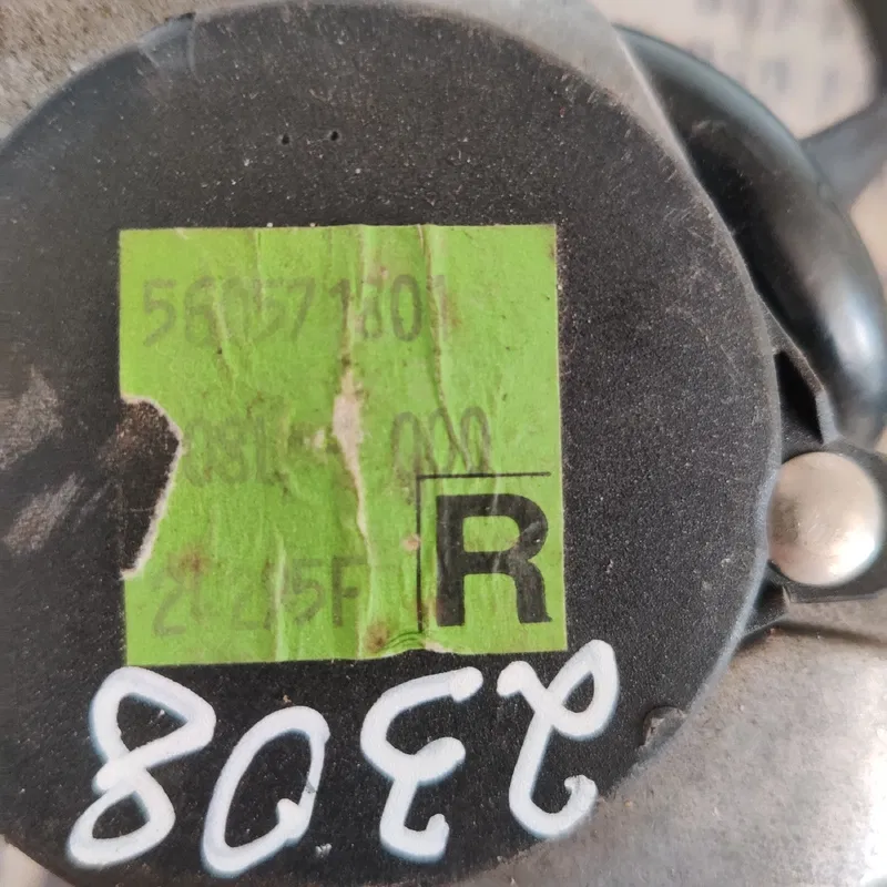 Ремінь безпеки Audi A6 C5 (97-05) пер. правий OEM 4b0857706a