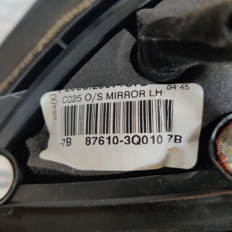 Дзеркало Hyundai Sonata (09-14) 2.4б. ліве OEM 876103q0107b