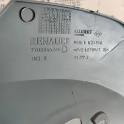 Накладка салону Renault Scenic 1 (96-03) OEM 7700846268d фото 3