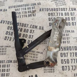 Петля капоту Opel Vectra B (95-02) права OEM 90508956rh