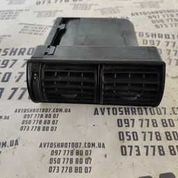 Дефлектор обдуву салону Audi A6 C4 (94-97) OEM 4a1820902