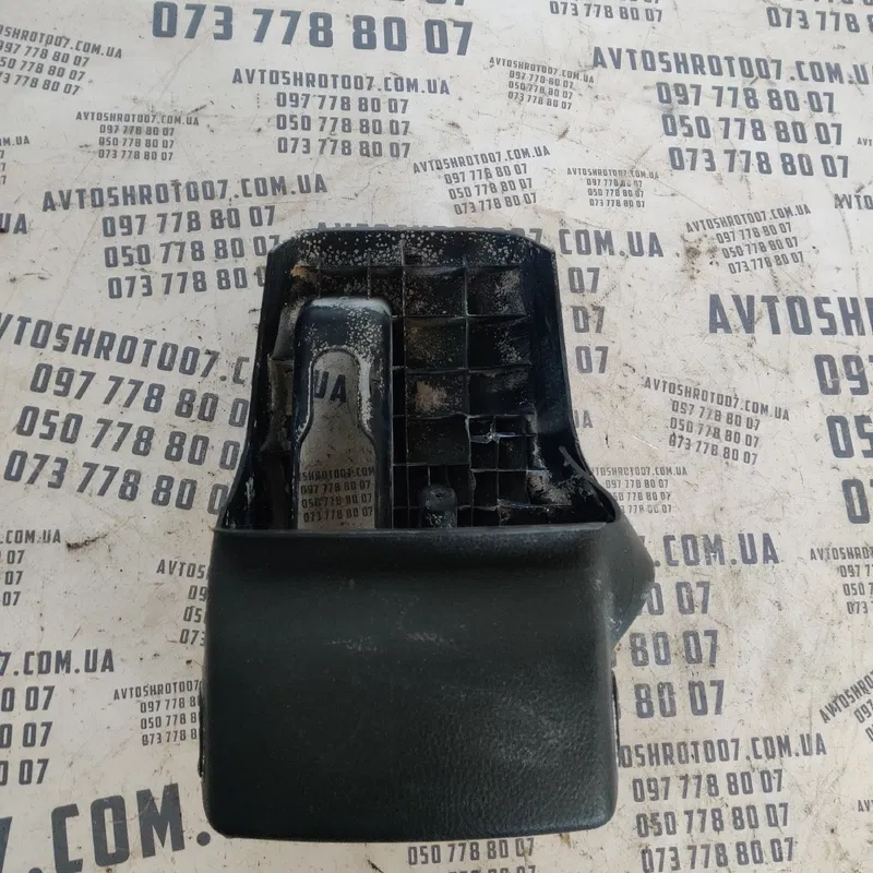 Накладка салону Geely MK (06-14) 1.5 бенз OEM 01812673