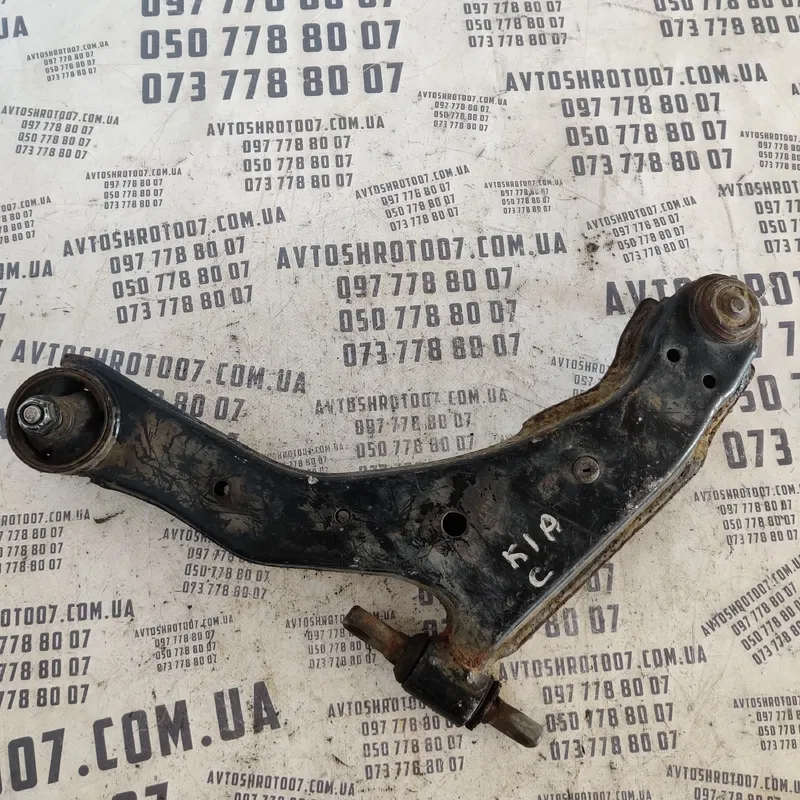 
Ричаг Kia Cerato 2 (08-13) передній правий OEM 5450120xxx
