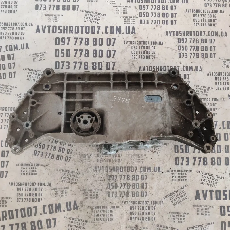Підрамник передній Skoda Octavia A5 (04-13) OEM 1K0199369G