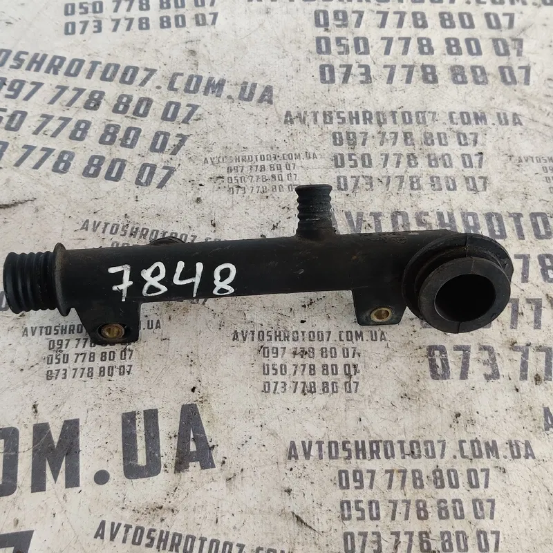 Трубка системи охолодження BMW 320 E46 (98-05) OEM 28430624