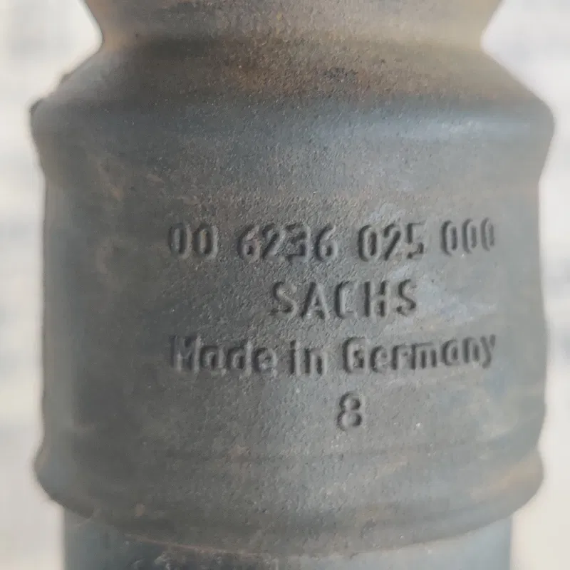 Циліндр зчеплення VW Passat B5 (96-05) OEM 8E2721401AA