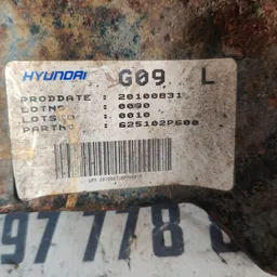 Цапфа Kia Sorento 2 (09-15) передня ліва OEM 625102p600 фото 4