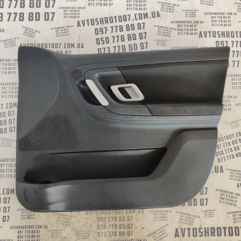 Карта дверна Skoda Fabia 2 (07-14) передня права 5j867012