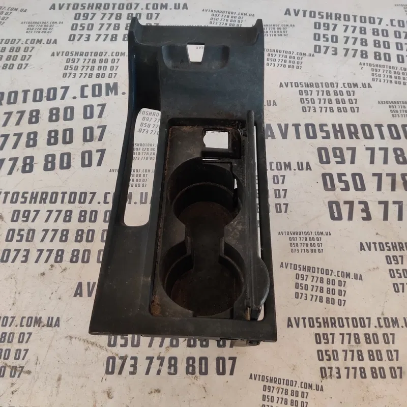 Накладка салону Mazda 3 BK (03-09) OEM BP4K64361