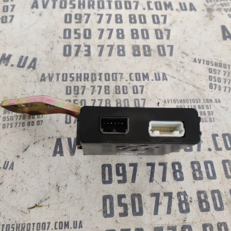 Блок парктроніка Geely MK (06-16) 1.5 бенз OEM 1017010153