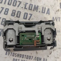 Плафон підсвітки Audi A6 C5 (97-05) задній OEM 4b9947123sj0 фото 3