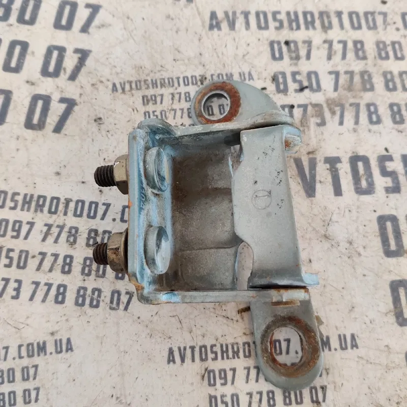 Дверна завіса Geely MK 06-16 1.5 бенз задня ліва OEM JL7152