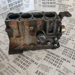 Блок двигуна Mazda Xedos 6 2.0 бензин OEM FS