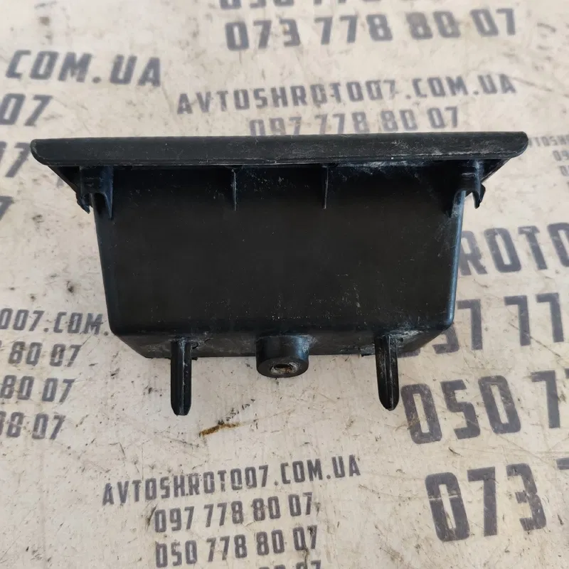 Дверна накладка Geely MK (06-15) 1.5 бенз OEM 1805629