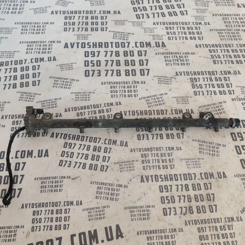 Паливна рейка Mercedes W220 (98-05) 3.2 CDI OEM a6130700095