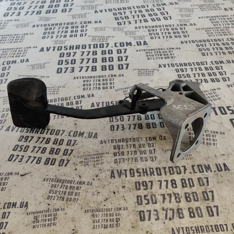 Педаль тормозу Mercedes S-Class W220 (98-05) OEM A2202900719