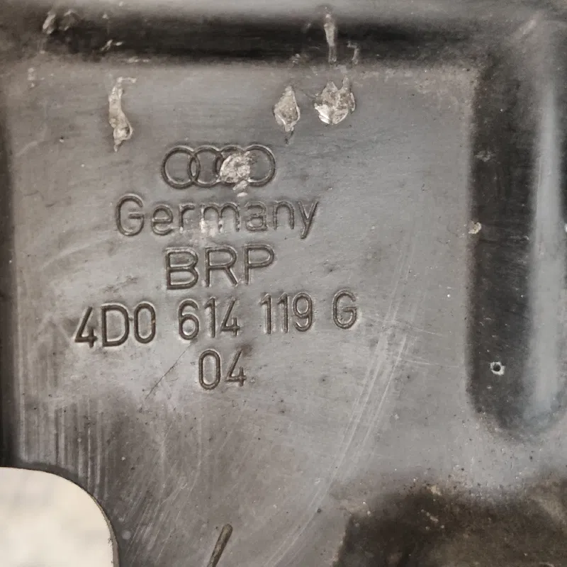 Кронштейн Блока АБС Audi A8 D2 OEM 4D0614119G