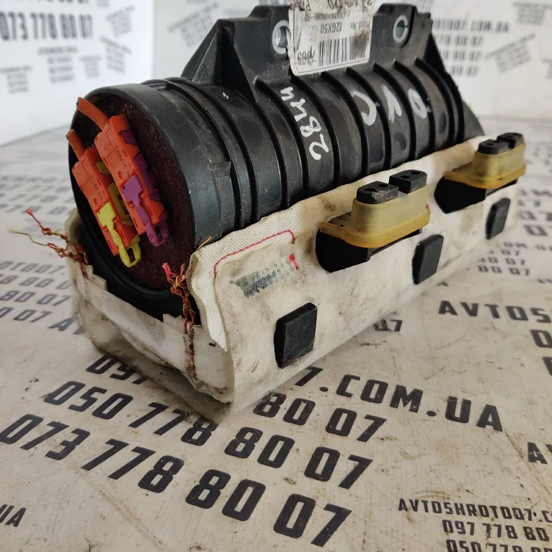 Подушка безпеки пасажира Opel Vectra C OEM 24413420