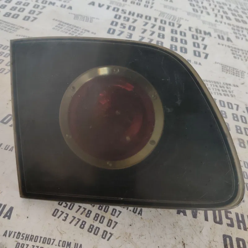 Ліхтар задній правий Mazda 3 BK (03-09) OEM p2775