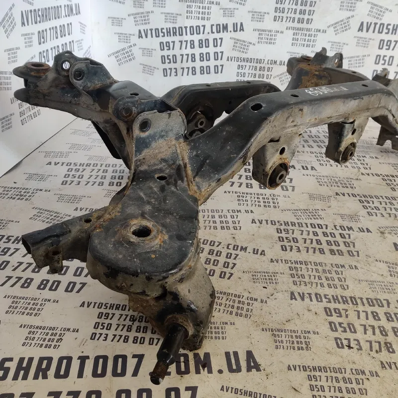 Підрамник Kia Sorento 2 (09-14) 2.2D задній OEM fhwa