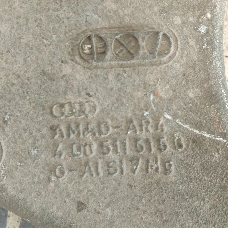 Ричаг підвіски Audi A8 D2 (94-02) задня OEM 4d0511515g