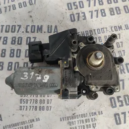 Мотор склопідіймача Audi A8 D2 (94-02) пер. прав. 4d0959802e