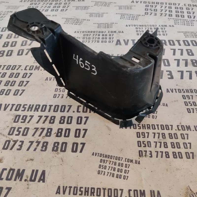 Накладка салону Mazda 6 GJ (12-21) права OEM ghp956251