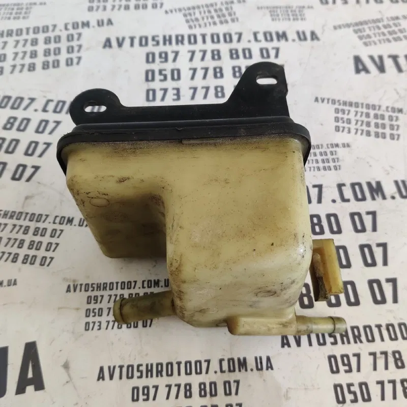 Бачок насосу ГУР Audi 80 B3 (86-91) 893422373