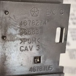Дефлектор обдуву Chrysler Voyager 3 (96-01) OEM 467827496683 фото 4