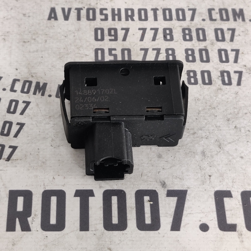 Кнопка склопідіймача Citroen C8 (02-14) фото 2