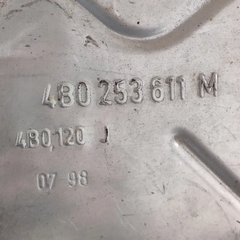 Глушник Audi A6 C5 (97-05) OEM 4b0253811m