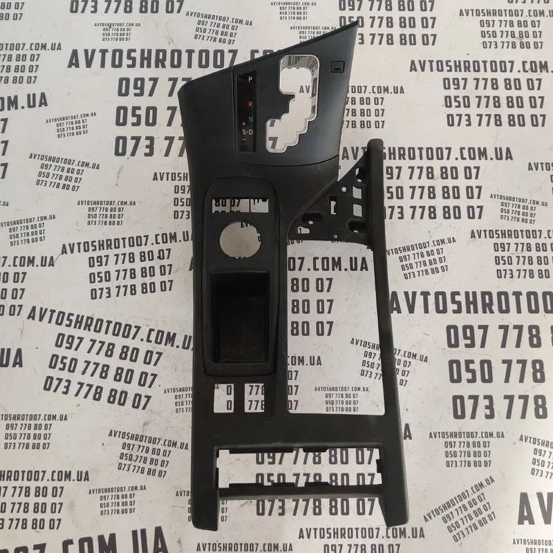 Консоль центральна Lexus RX 350 5,88E+55