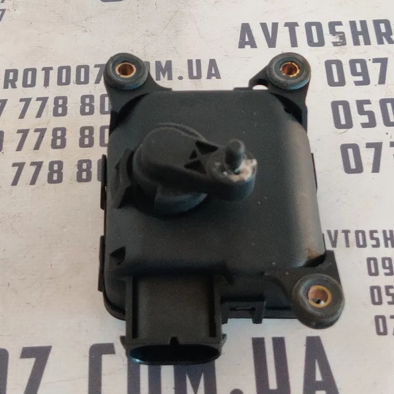 Двигун заслінки пічки Audi A6 C5 (97-05) 4B1820511K
