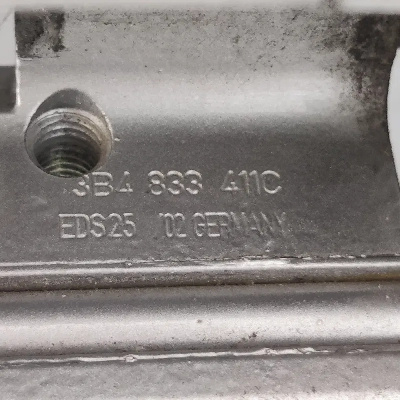 Двері Volkswagen Passat B5 задня ліва OEM 3B4833411C