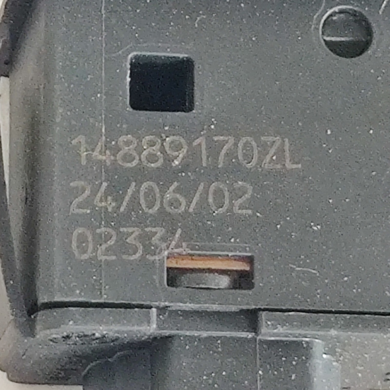 Кнопка склопідіймача Citroen C8 (02-14)