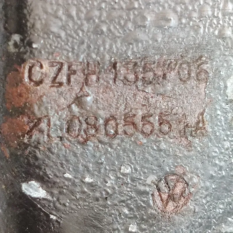 Кронштейн радіатора Audi Q7 4L (05-15) 3.6 Бензин 7l0805551a