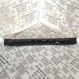 Спойлер Audi Q7 4L (05-15) 3.6 Бензин задній OEM 4L0827933 фото 4