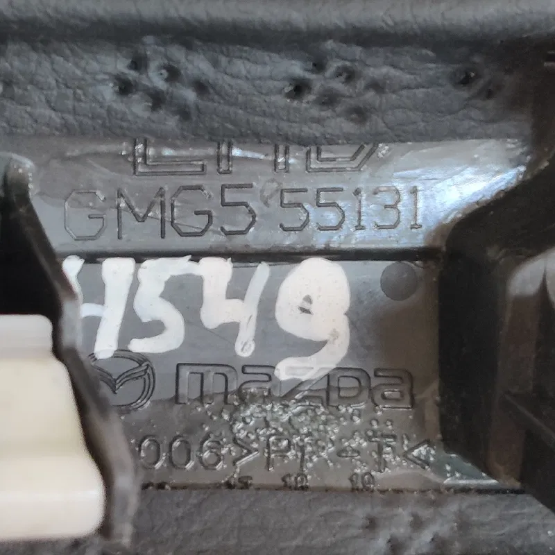 Накладка салону Mazda 6 GJ (12-21) OEM GMG555131