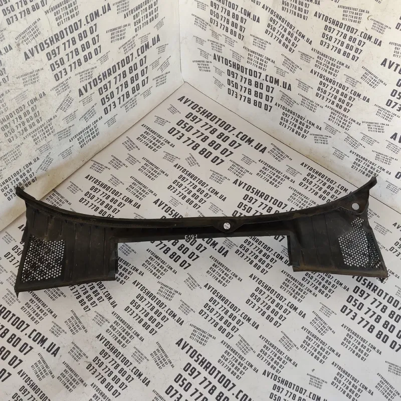 Жабо Opel Vectra B (95-02) OEM 90464416